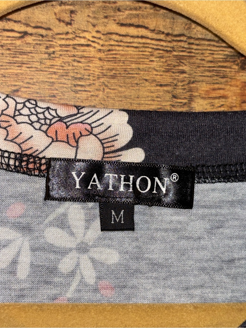 Yathon Floral Dress - Picture 2 of 4